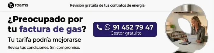 Banner de Roams, comparador de tarifas de energía gratuito. Mujer revisando su factura de gas en casa.