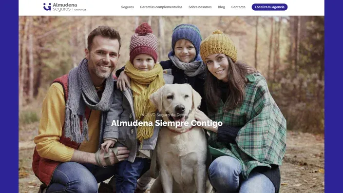 Coberturas de Almudena Seguros incluyendo asistencia legal defensa penal responsabilidad civil y cuidado para mascotas.