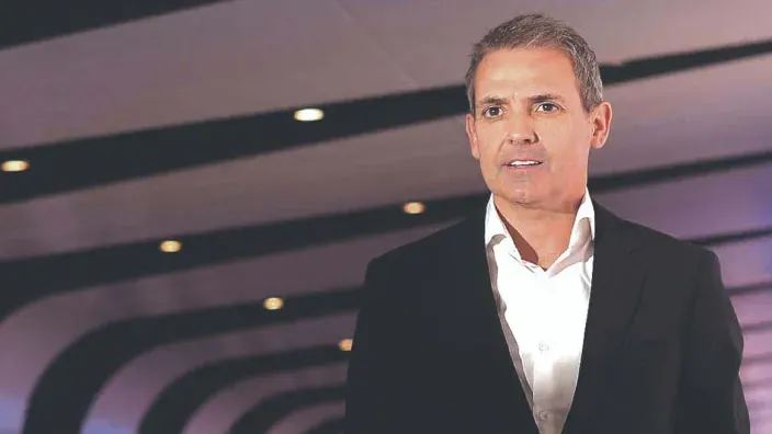 Retrato corporativo de Eamonn O’Hare, presidente de Zegona.