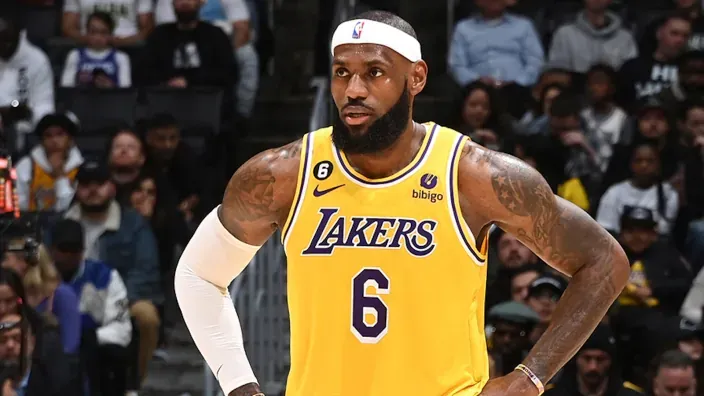 El jugador de Los Angeles Lakers, LeBron James, durante un partido de la temporada regular de la NBA.