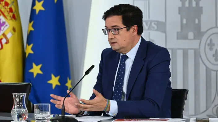 Óscar López, ministro de Transformación Digital, durante una rueda de prensa oficial del Gobierno de España.