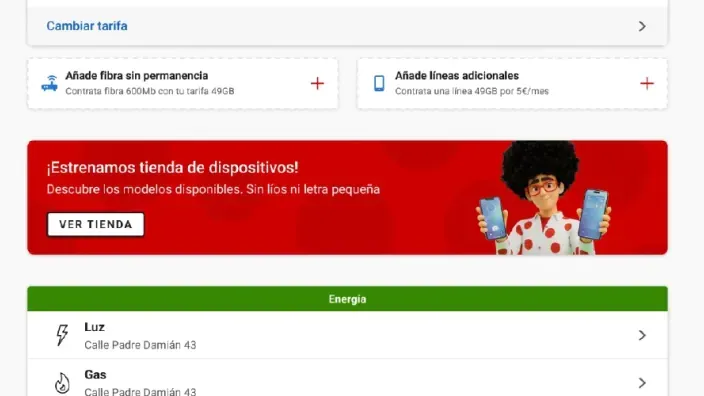 Interfaz web de Pepephone con opciones de fibra, líneas móviles, tienda de dispositivos y servicios de luz y gas.