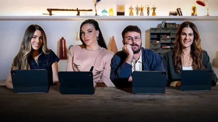 Ángela Fernández, Inés Hernand, Taka Gómez y Lara Palma, presentadores de Open Play.