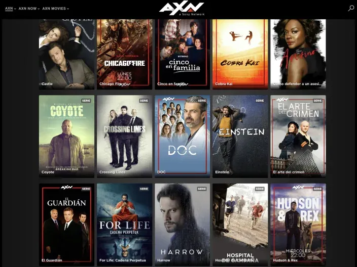Catálogo de series AXN incluyendo títulos como Cobra Kai, Chicago Fire y Castle.