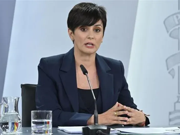 Isabel Rodríguez, Ministra de Vivienda y Agenda Urbana, en rueda de prensa.