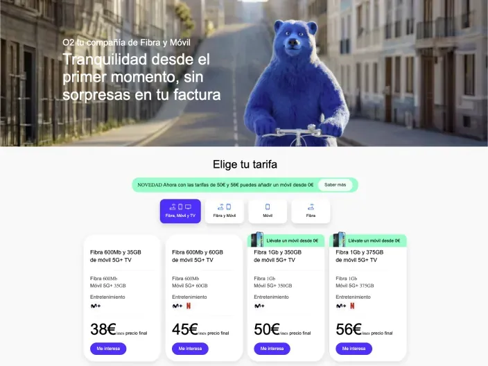 Web de O2 España con tarifas de fibra móvil y televisión junto a su mascota el oso azul para contratar internet.