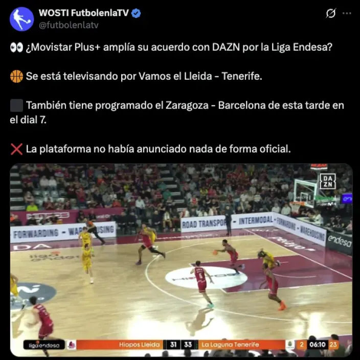 Captura de una publicación en redes sociales sobre Movistar Plus y DAZN con una imagen de un partido de baloncesto.
