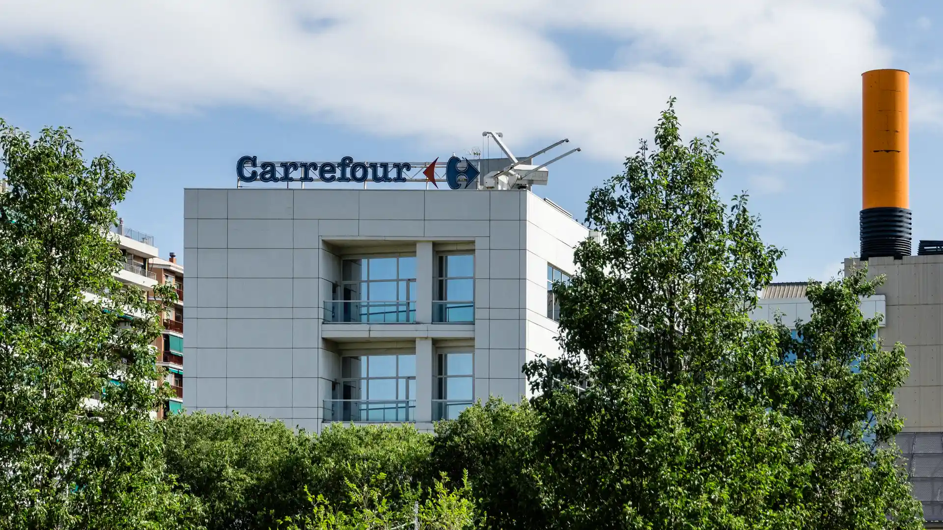 Los clientes de iberdrola pueden obtener grandes descuentos en centros carrefour Los clientes de iberdrola pueden obtener grandes descuentos en centros carrefour