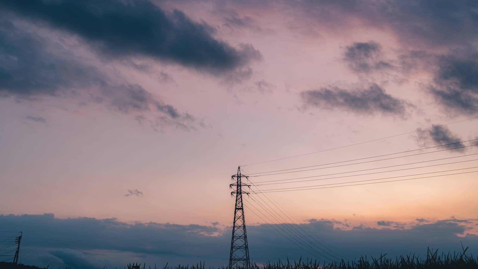 Cables de alta tensión para la distribucción y comercialización de energía Cables de alta tensión para la distribucción y comercialización de energía