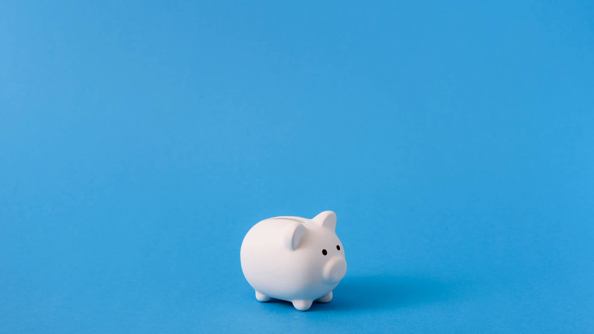 Hucha de cerdito simboliza depósitos caixabank Hucha de cerdito simboliza depósitos caixabank