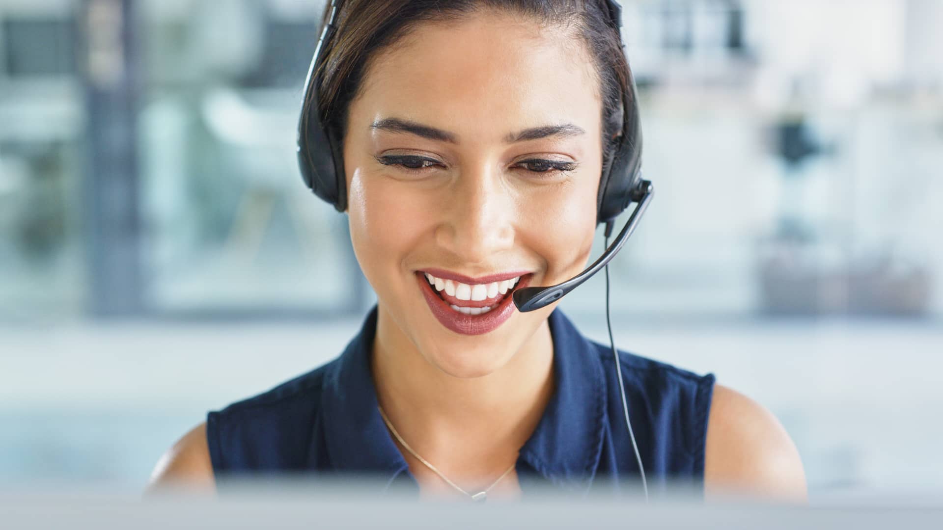 Teleoperadora de atención al cliente de dineo Teleoperadora de atención al cliente de dineo