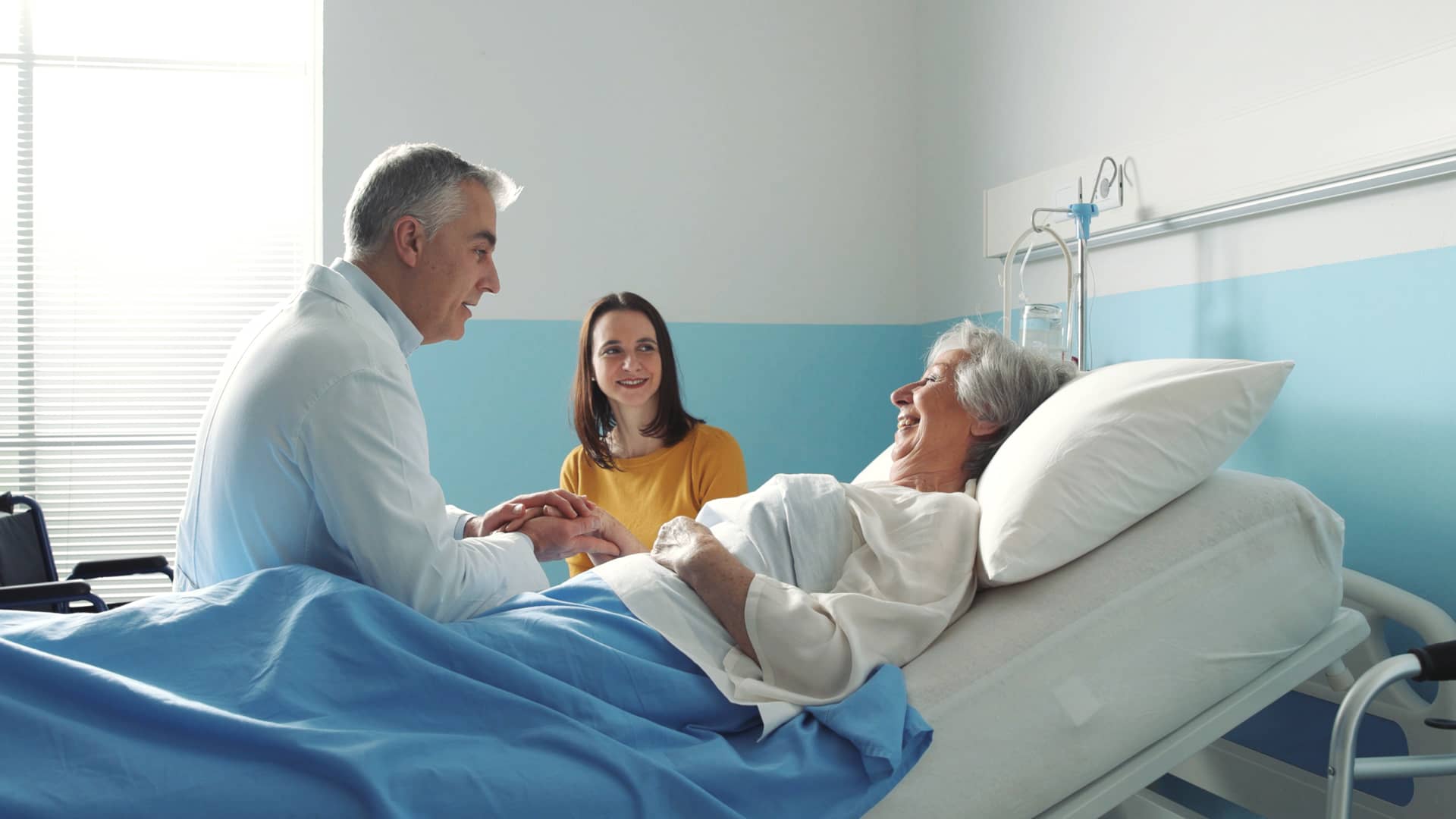 habitacion de hospital de una paciente que tiene un seguro de salud platinum con la aseguradora adeslas