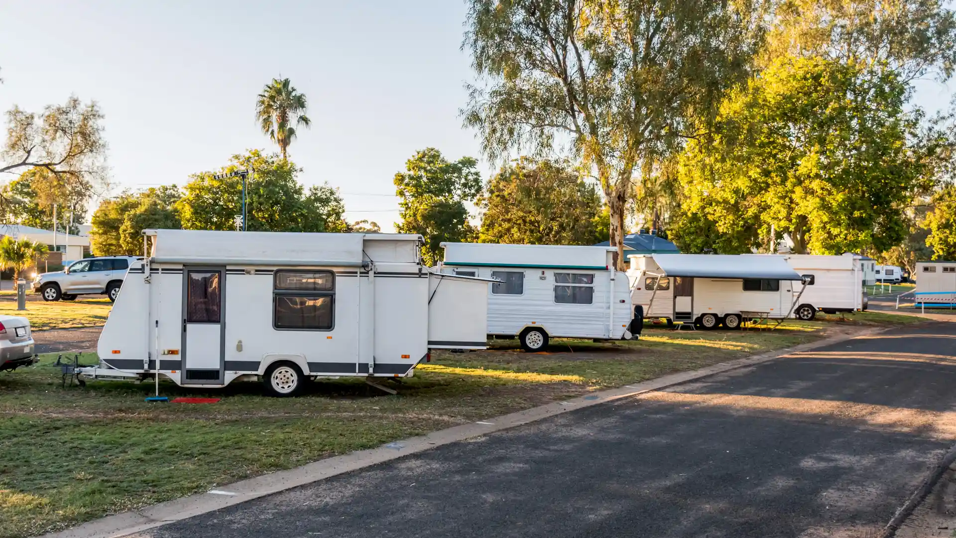 Parking de estacionamiento de caravanas para las que puedes tener un seguro con Asisa Parking de estacionamiento de caravanas para las que puedes tener un seguro con Asisa