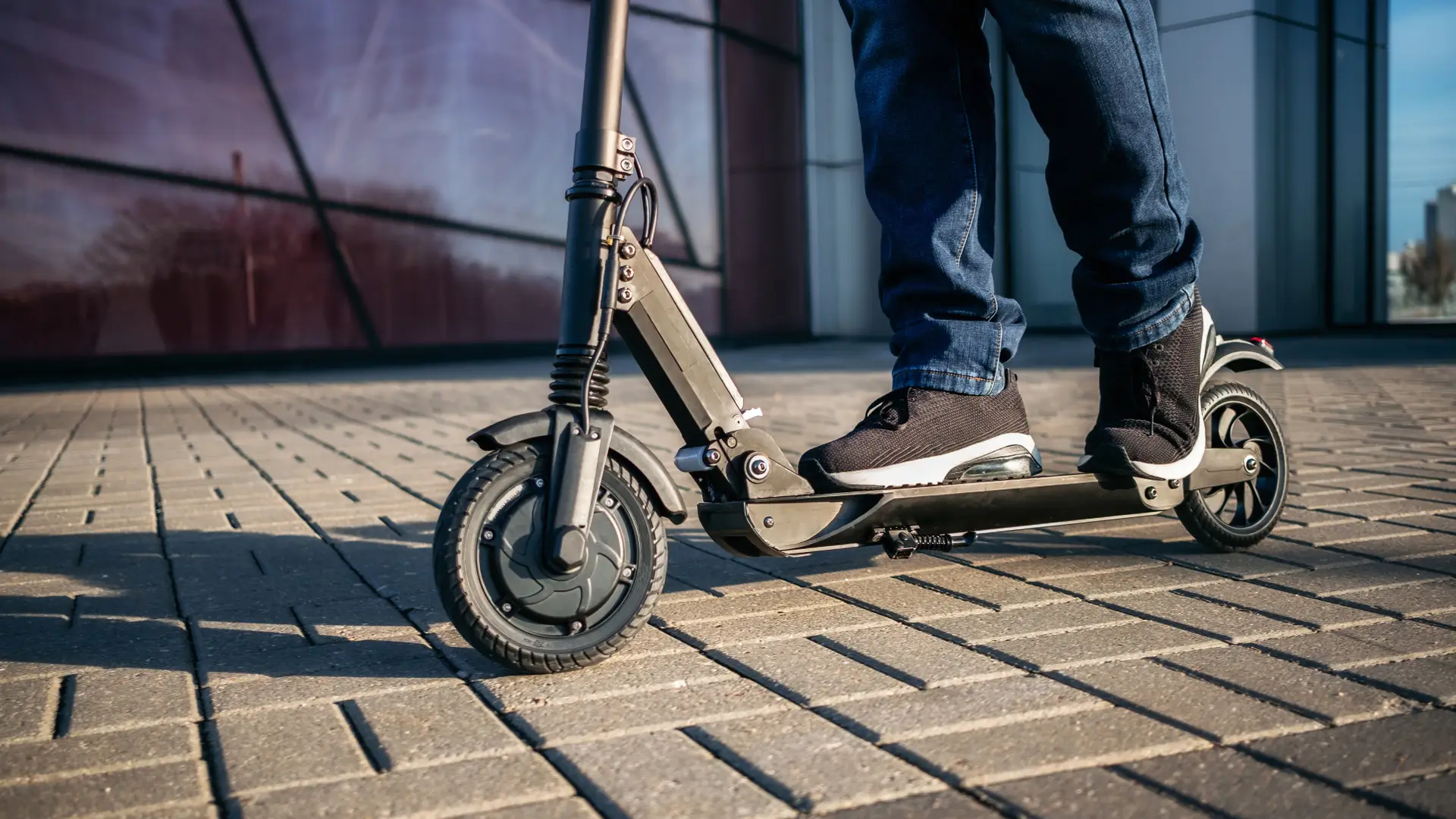 Patinete eléctrico asegurado con Línea directa Patinete eléctrico asegurado con Línea directa