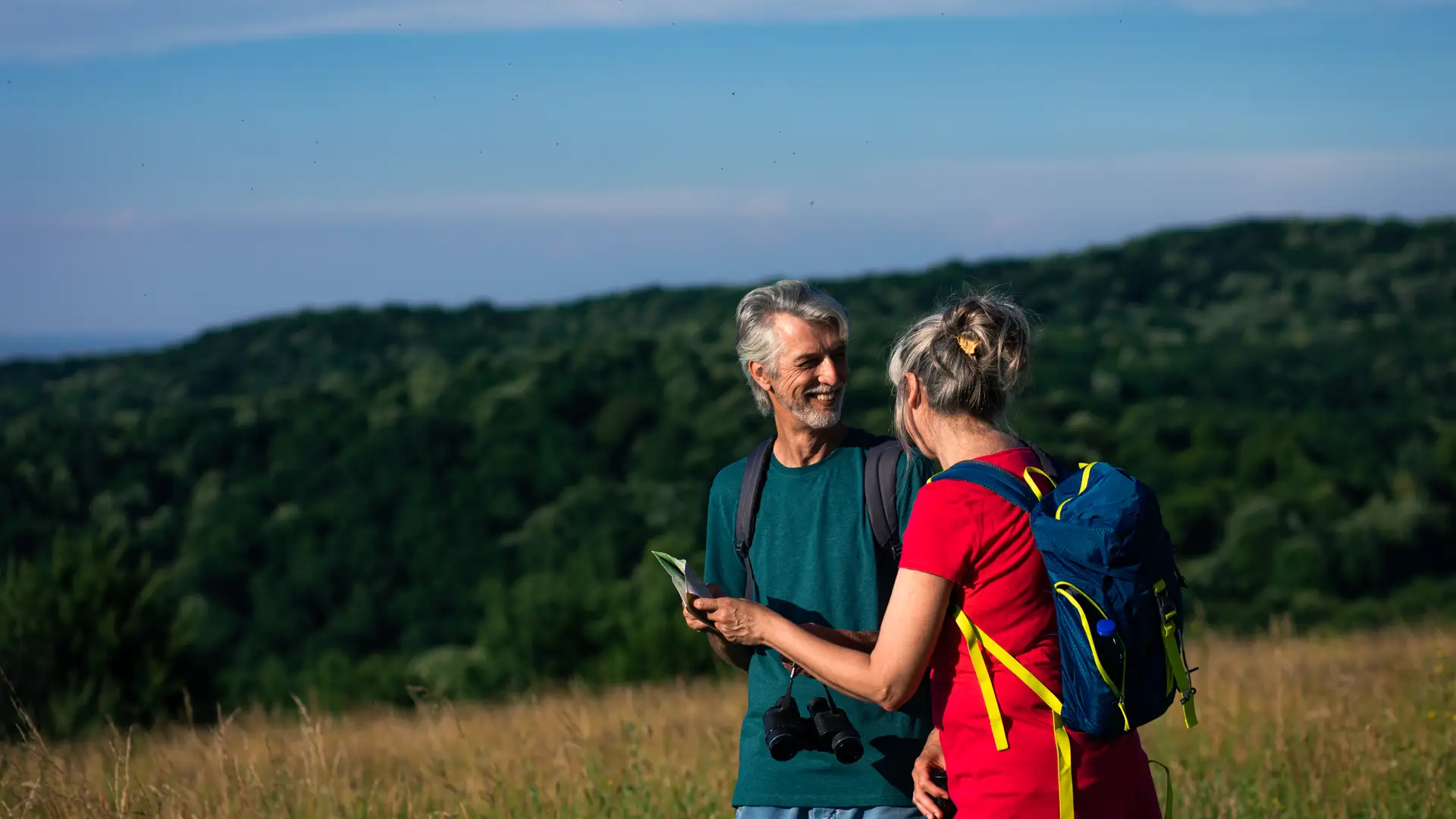 matrimonio mayor de excusrion por el campo que tiene su seguro de vida con reale seguros matrimonio mayor de excusrion por el campo que tiene su seguro de vida con reale seguros