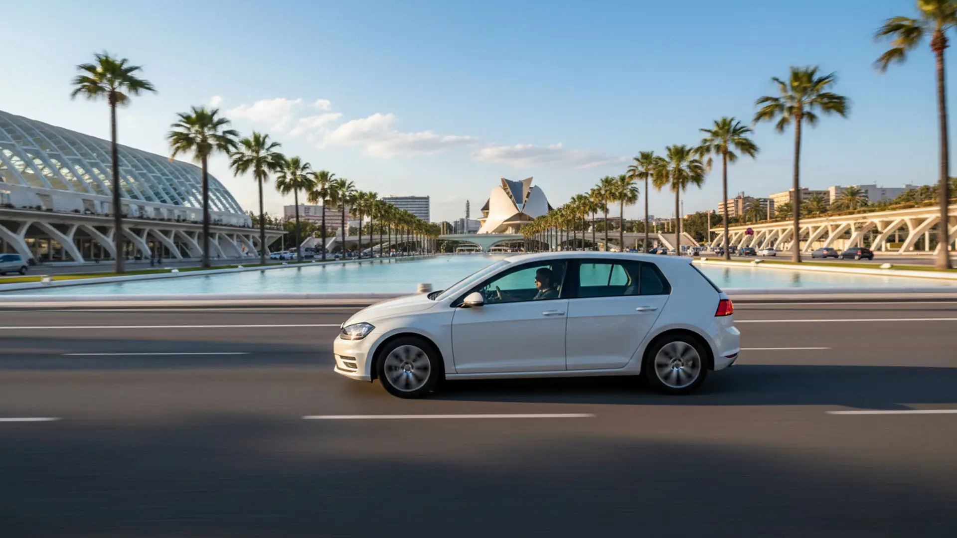 Seguro de coche en Valencia: precios y mejores ofertas (2025) Seguro de coche en Valencia: precios y mejores ofertas (2025)