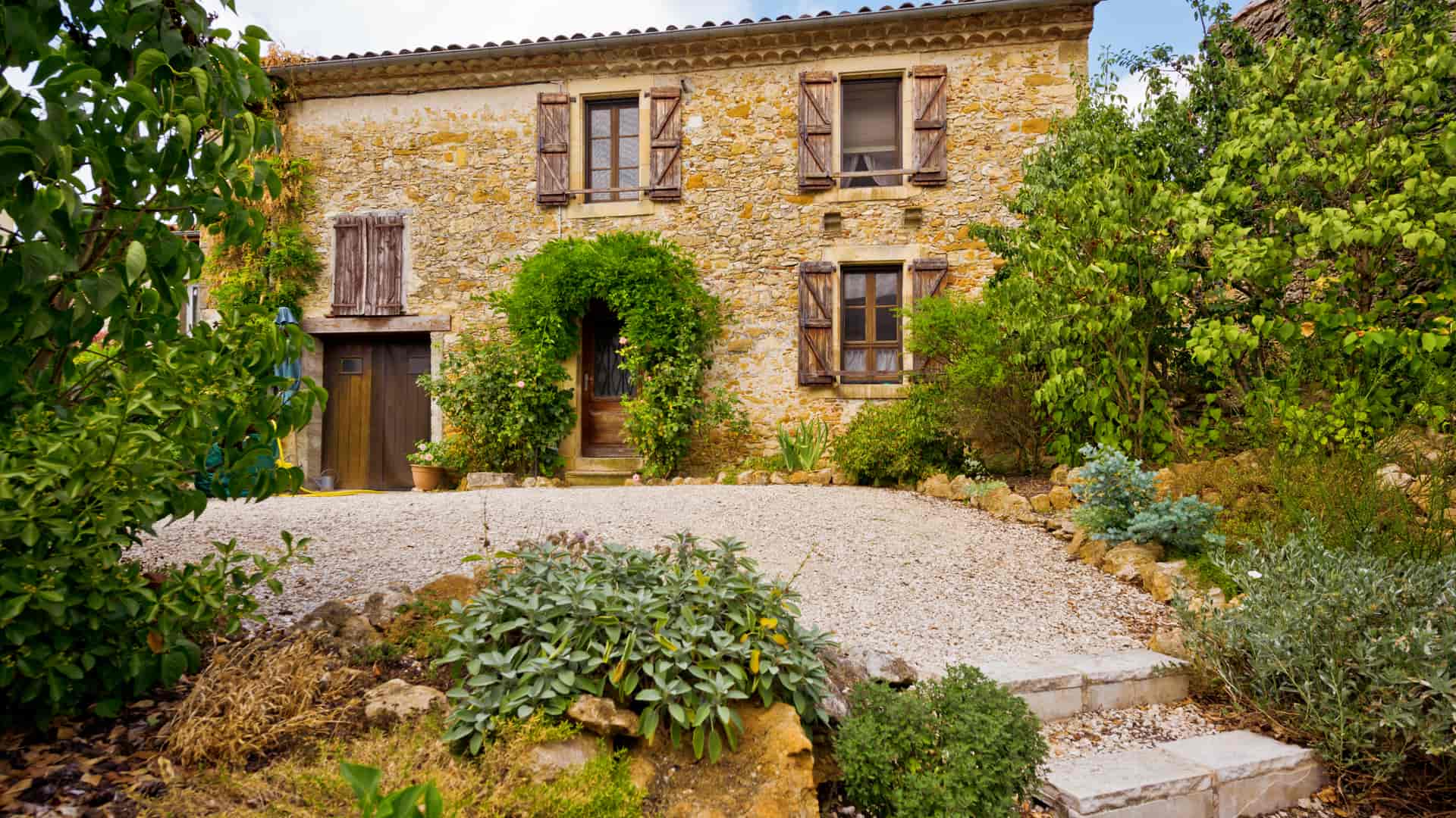 Casa en el campo cuyos dueños han hecho un seguro de hogar de segunda vivienda