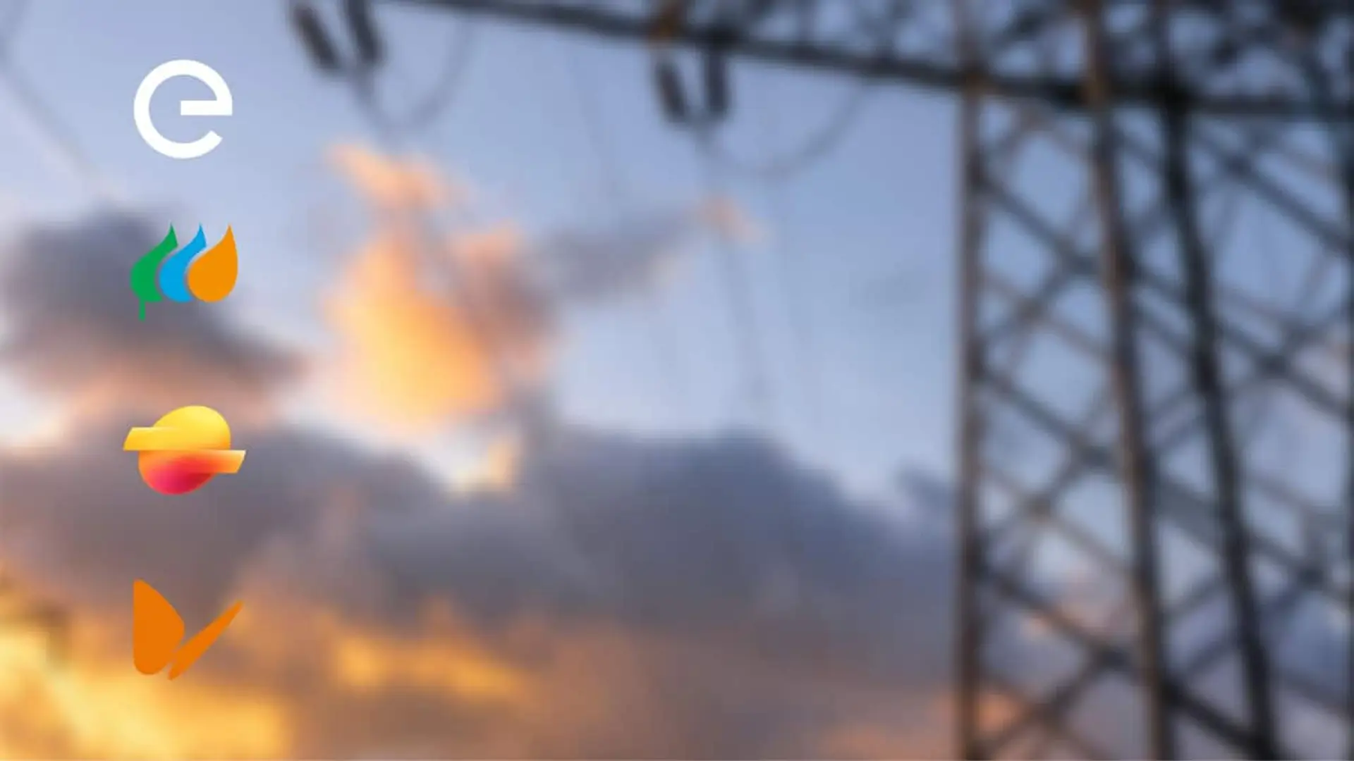 Torres de alta tensión al atardecer con logotipos de compañías Endesa, Iberdrola, Repsol y Naturgy sobreimpresionados.