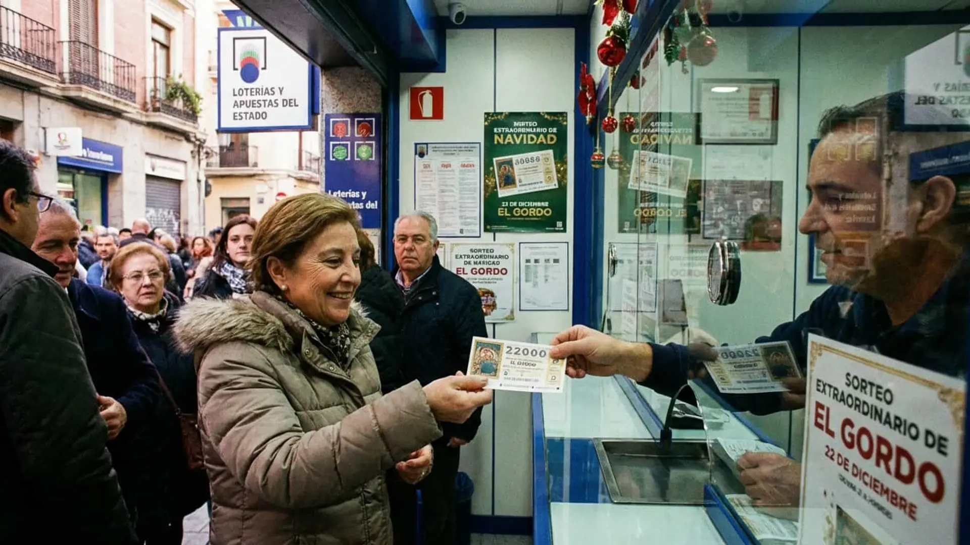Mujer comprando décimo de Lotería de Navidad en ventanilla de administración oficial.