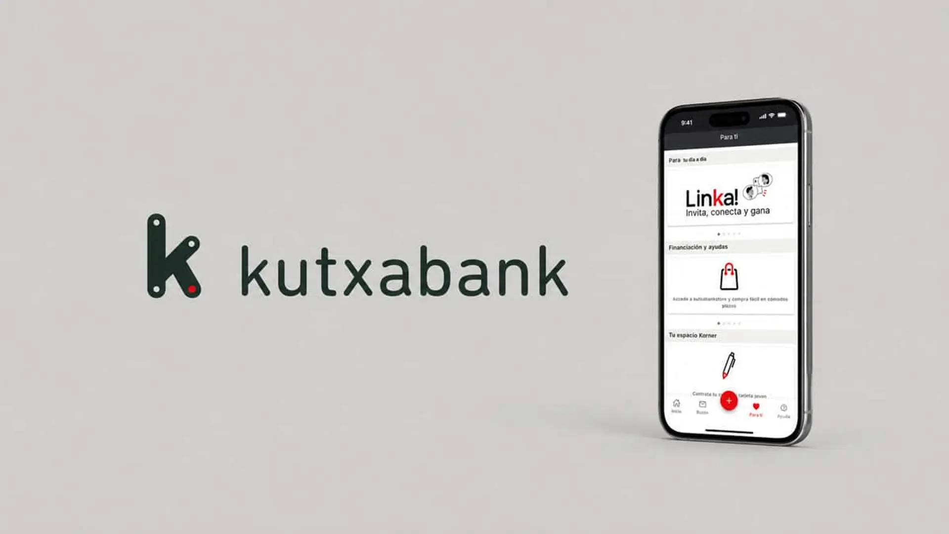 Logo de Kutxabank junto a un móvil con la app bancaria abierta