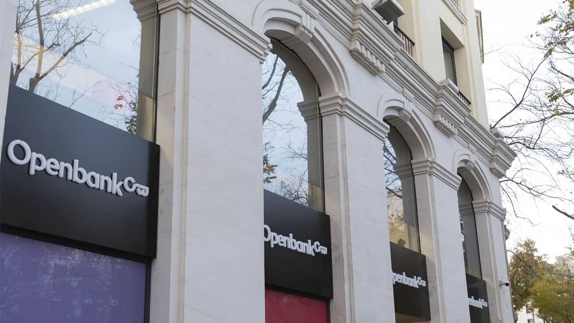 Openbank ya ofrece compraventa de Bitcoin y otras criptomonedas en España:  estas son sus condiciones