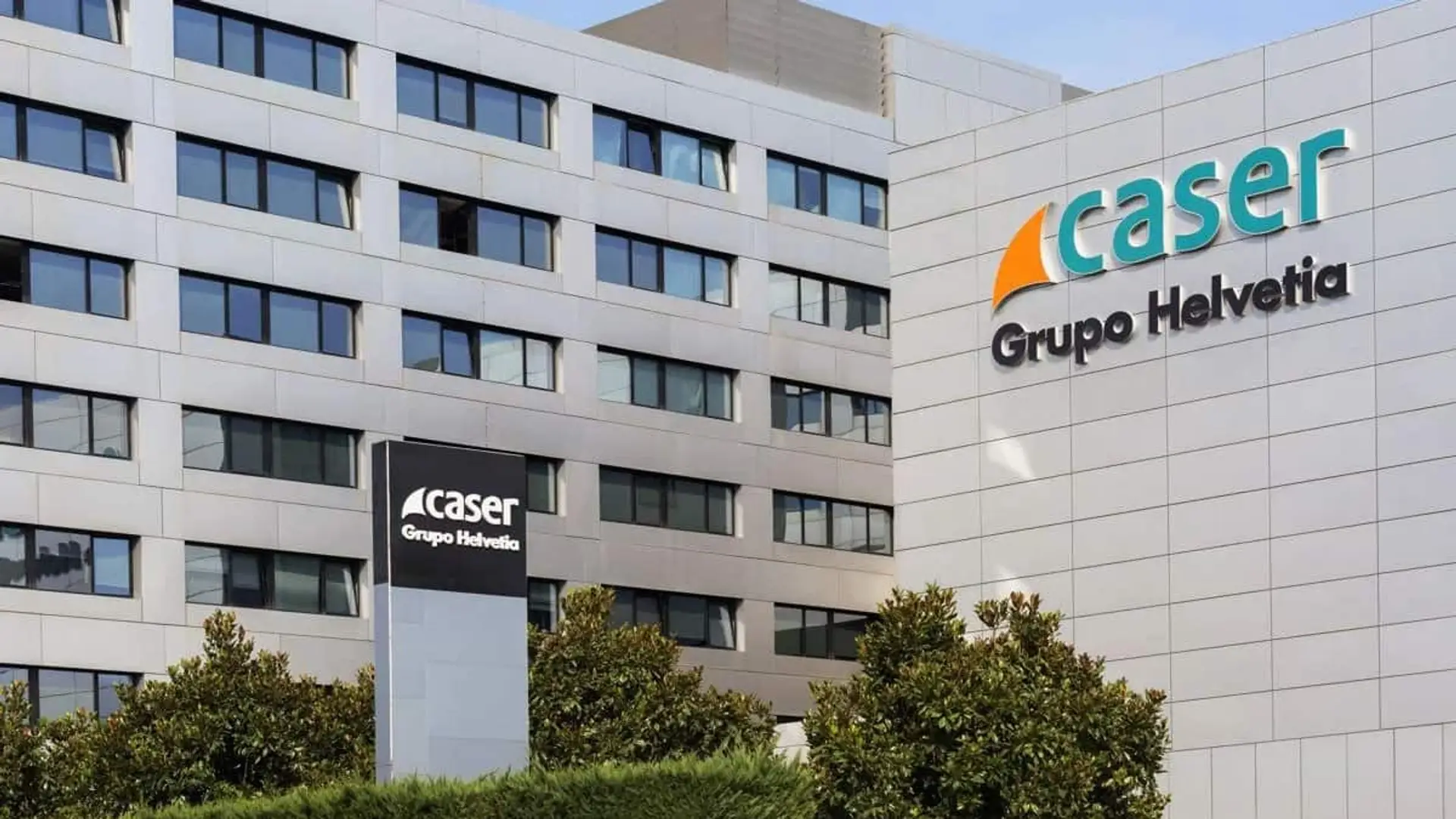 Fachada de la sede de Caser Seguros, perteneciente al Grupo Helvetia.