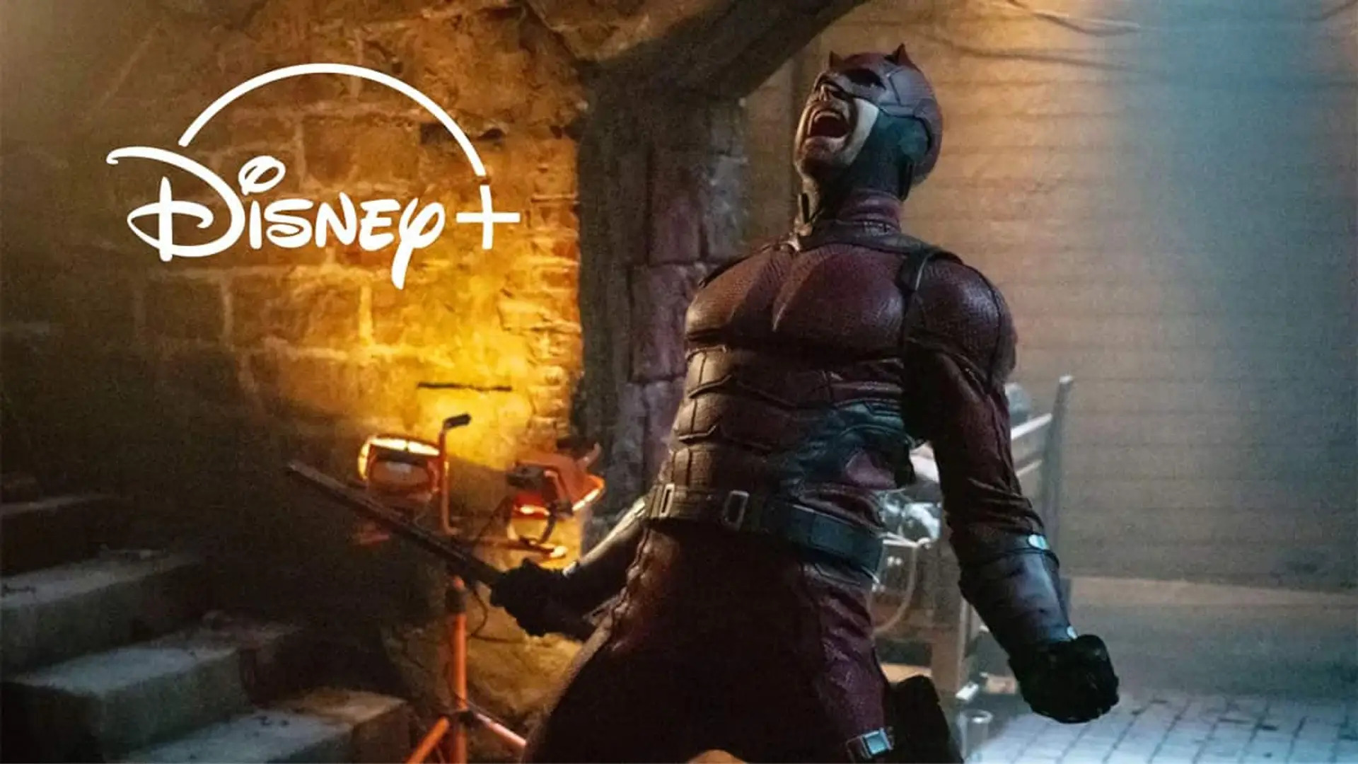 Todos los estrenos de Disney+ en marzo: Daredevil vuelve, por fin llega Scrubs y una comedia con viajes en el tiempo Escena de la segunda temporada de Daredevil: Born Again, con el protagonista lanzando un grito de furia, y el logo de Disney+ sobreimpresionado