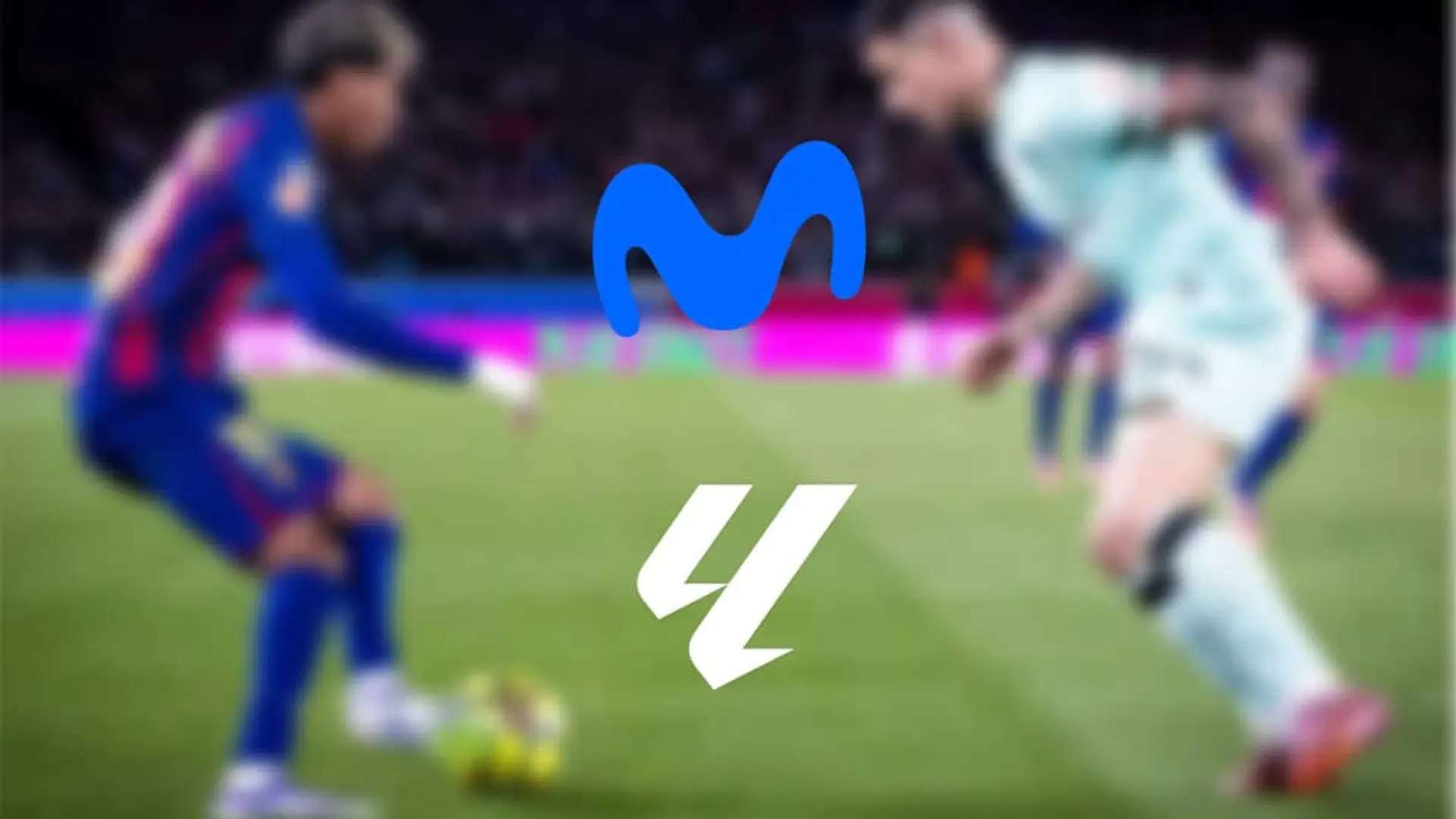 Movistar se haría con los derechos de LaLiga hasta 2032: Telefónica consolida su apuesta por el fútbol tras asegurar la Champions Montaje con logotipos de Movistar y LaLiga sobre una imagen borrosa de un partido de fútbol.