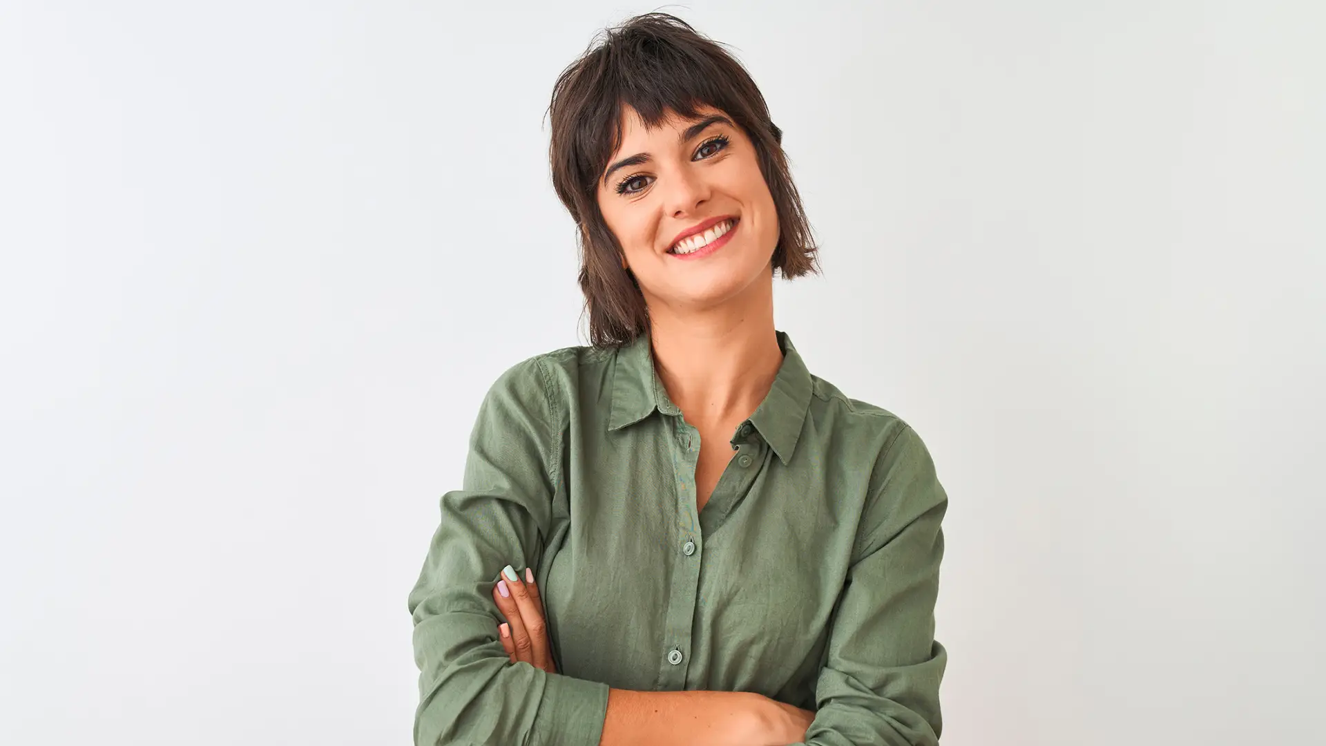 Mujer contenta representa blog ahorro conseguir móvil gratis Mujer contenta representa blog ahorro conseguir móvil gratis