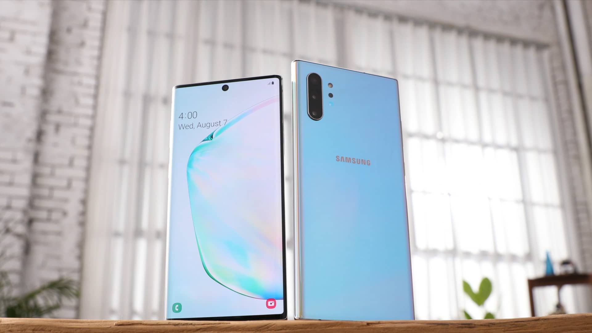 Comparativa de tamaño entre el Samsung Galaxy Note 10 y el 10+