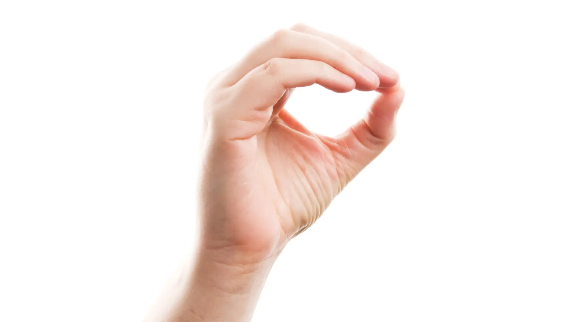 Mano haciendo en lenguaje de signos un cero