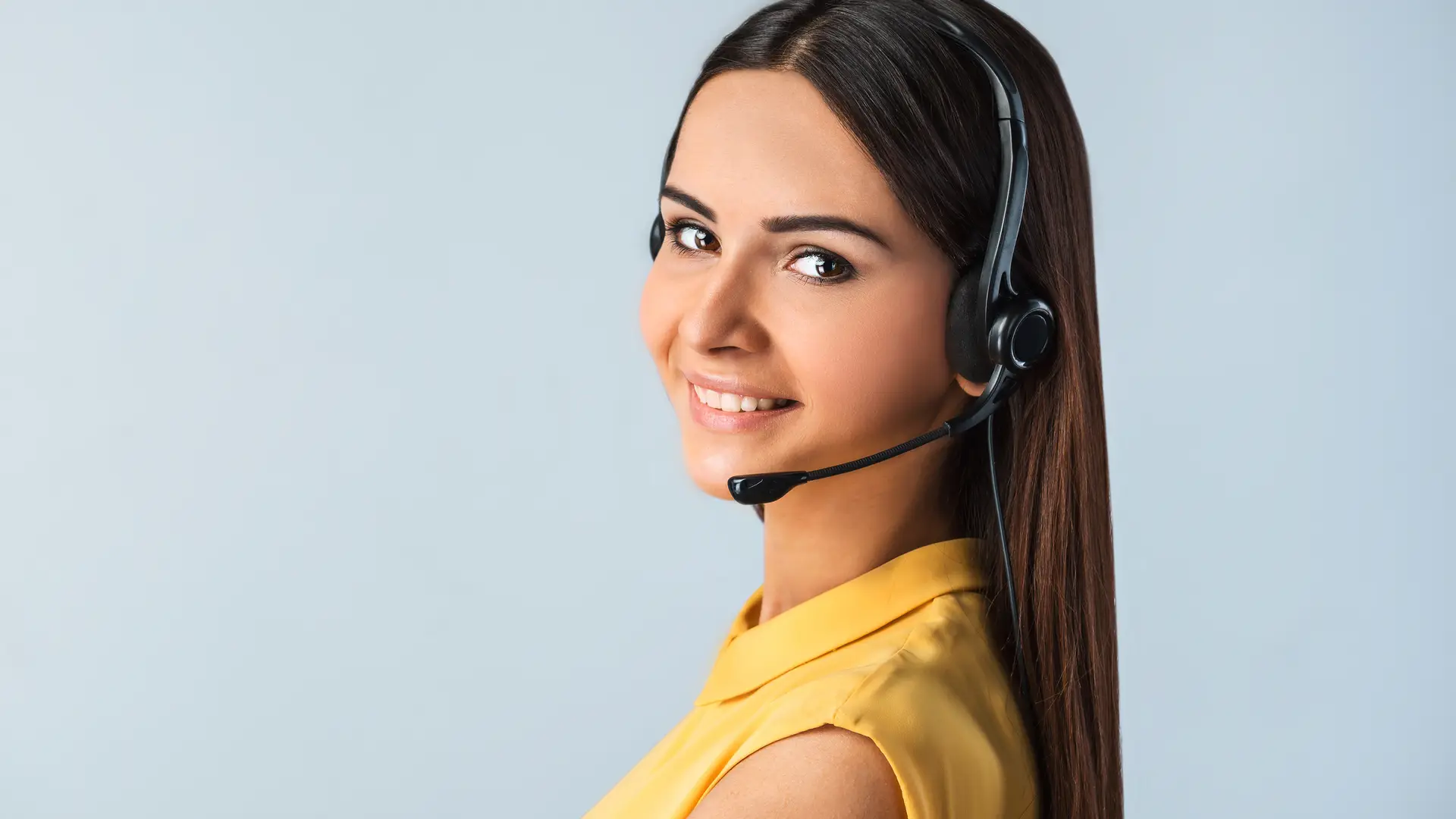 Teleoperador simboliza teleasistencia de orange Teleoperador simboliza teleasistencia de orange