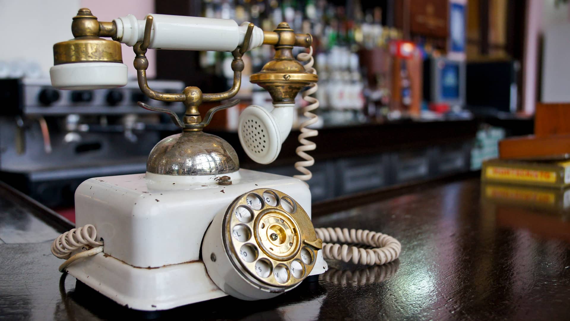 Teléfono antiguo simboliza tarifas descatalogadas del racc